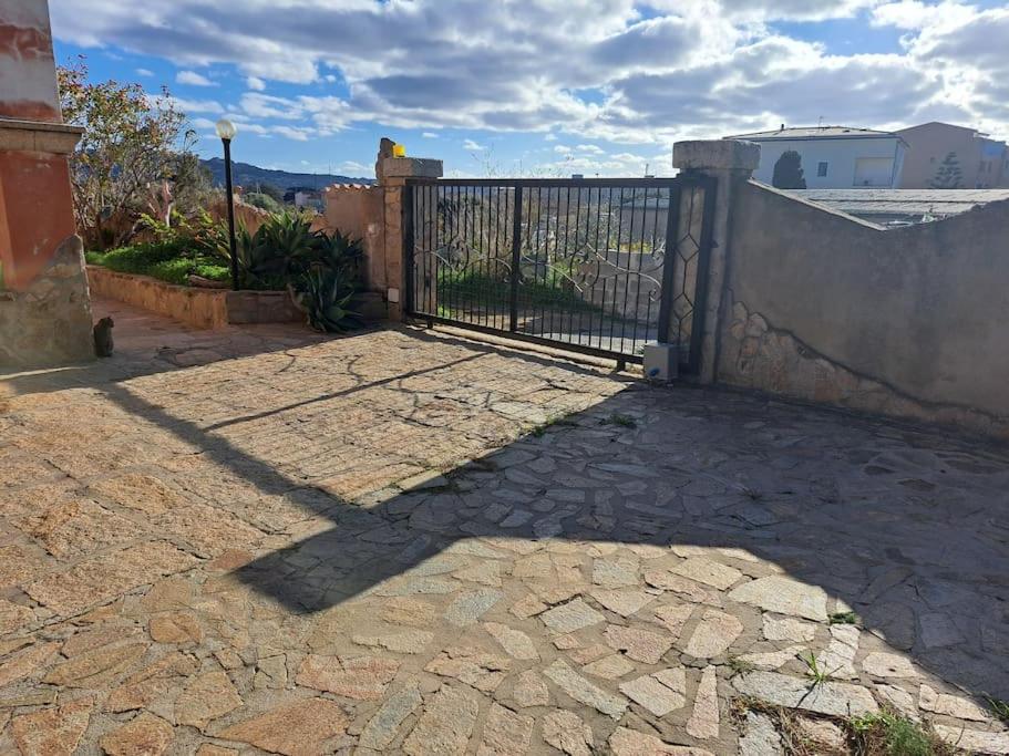 Gelsi Holiday Home La Maddalena La Maddalena  Eksteriør bilde